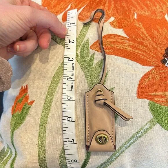 COACH 1941 CLOCHETTE GLOVE TANNED LEATHER BRASS TURNLOCK HANGTAG FOR LOCK & KEYS - Picture 3 of 13